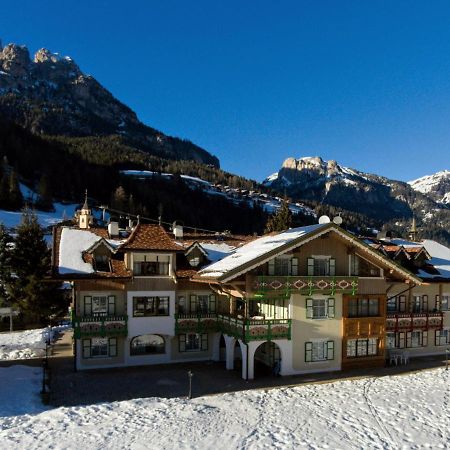 Residence Holiday Поцца-ді-Фасса Екстер'єр фото