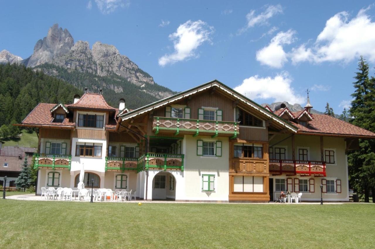 Residence Holiday Поцца-ді-Фасса Екстер'єр фото