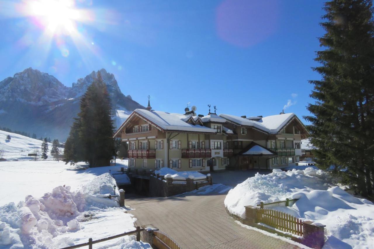 Residence Holiday Поцца-ді-Фасса Екстер'єр фото